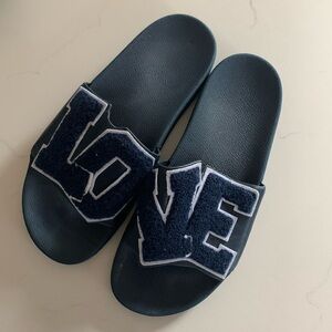 Tory Sport Love Slides
